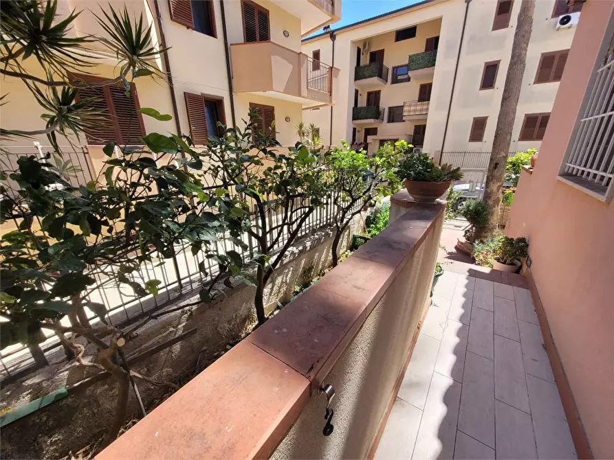 Immagine 4 di Villa in vendita  a Siracusa