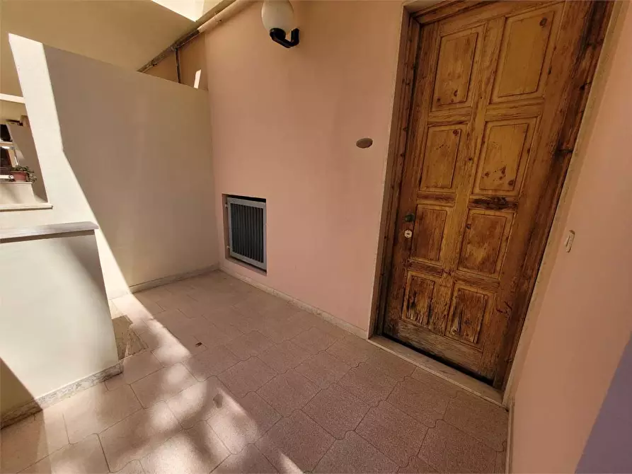 Immagine 8 di Villa in vendita  a Siracusa