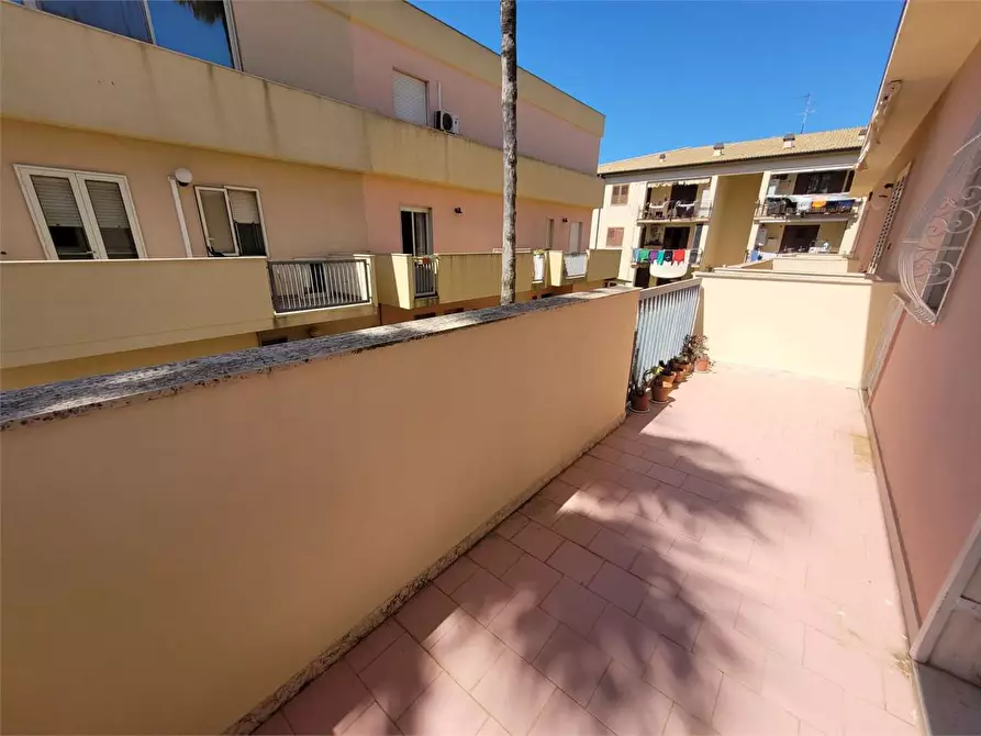 Immagine 11 di Villa in vendita  a Siracusa