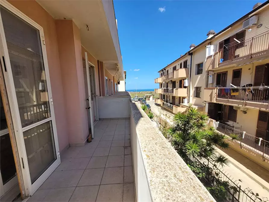 Immagine 13 di Villa in vendita  a Siracusa