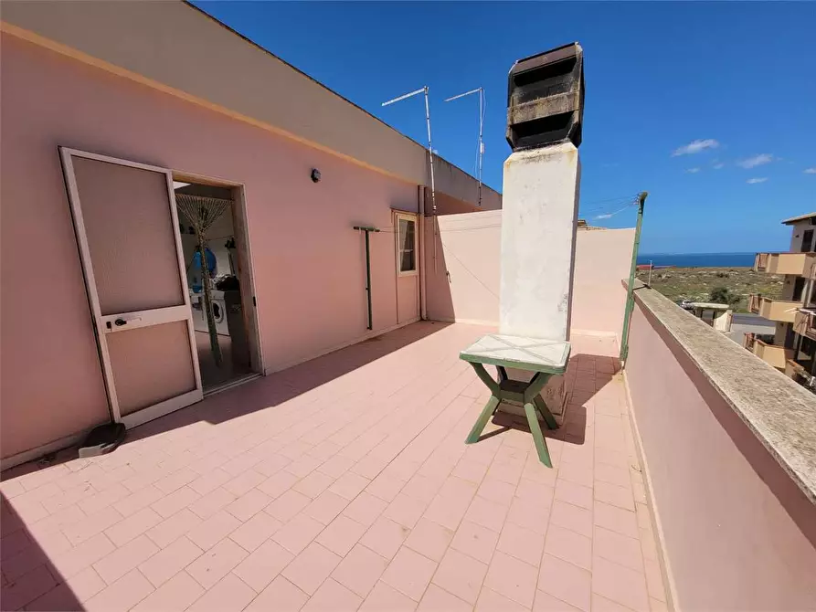 Immagine 17 di Villa in vendita  a Siracusa