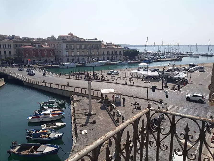 Immagine 7 di Appartamento in vendita  a Siracusa