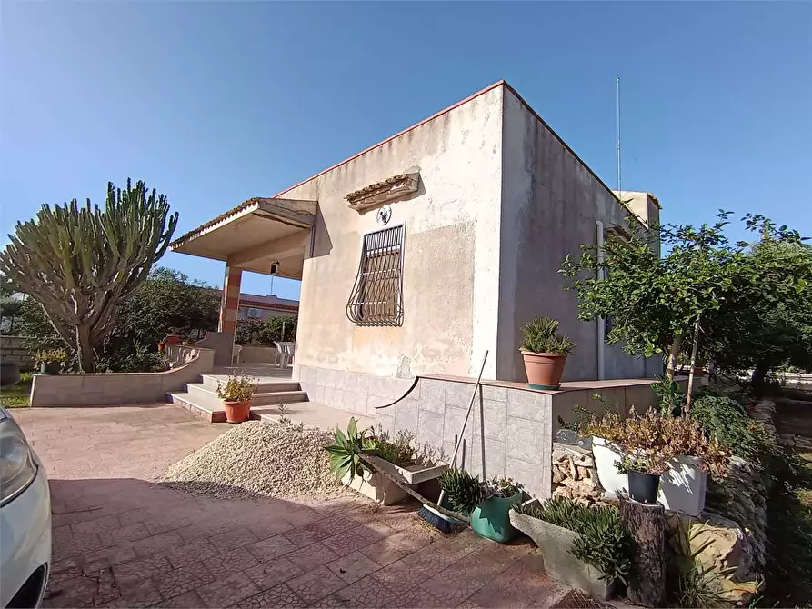 Immagine 7 di Villa in vendita  a Siracusa