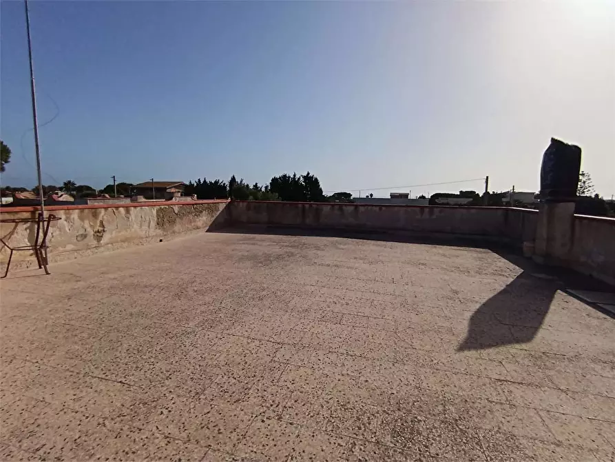 Immagine 13 di Villa in vendita  a Siracusa