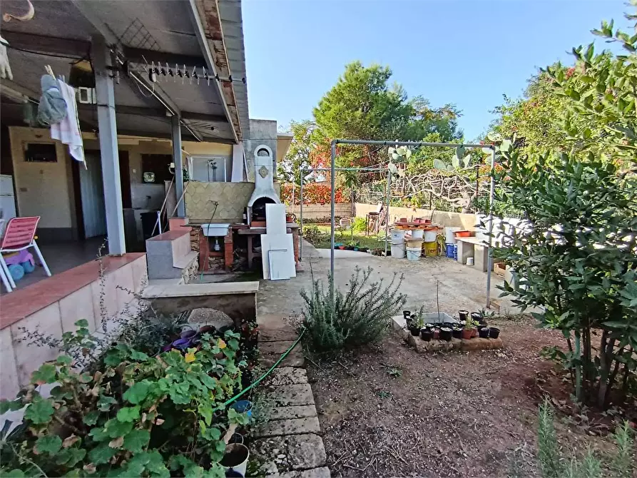 Immagine 20 di Villa in vendita  a Siracusa