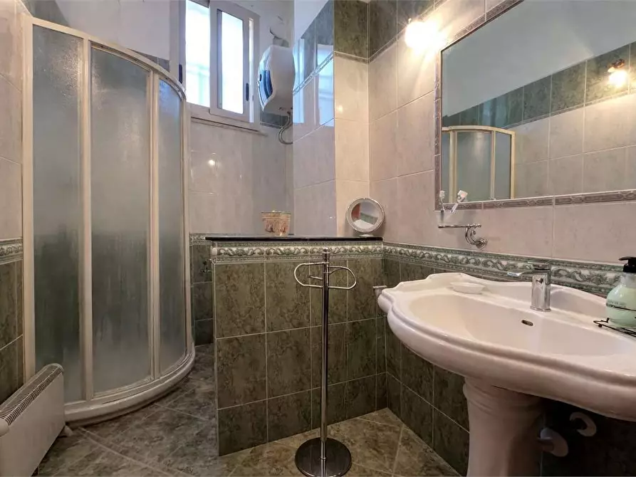 Immagine 10 di Appartamento in vendita  in via eschilo 1 a Siracusa