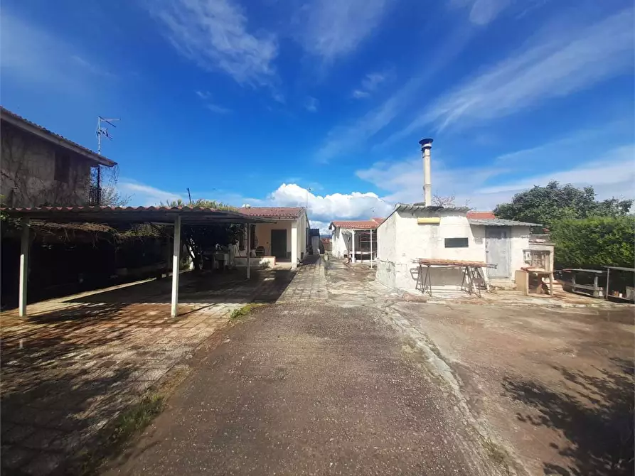 Immagine 2 di Villa in vendita  a Siracusa