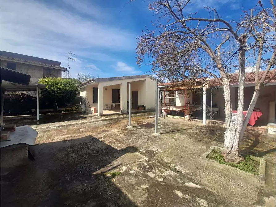 Immagine 7 di Villa in vendita  a Siracusa