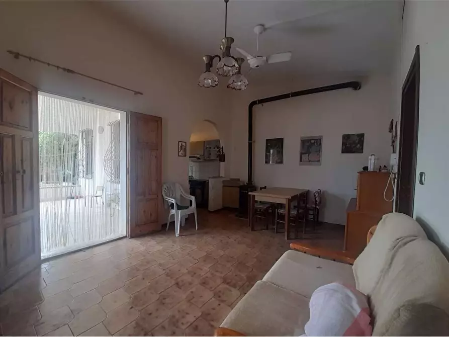 Immagine 15 di Villa in vendita  a Siracusa