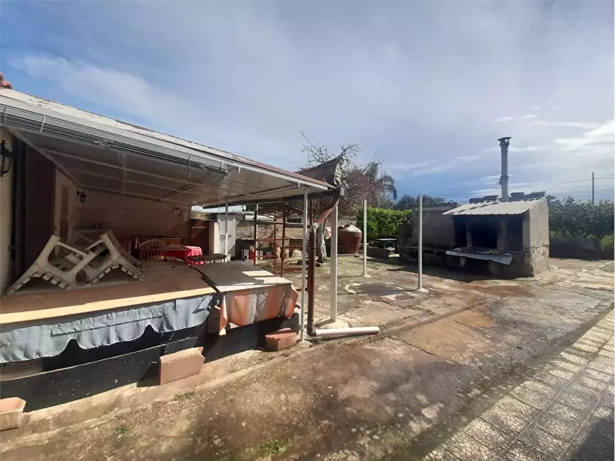 Immagine 29 di Villa in vendita  a Siracusa