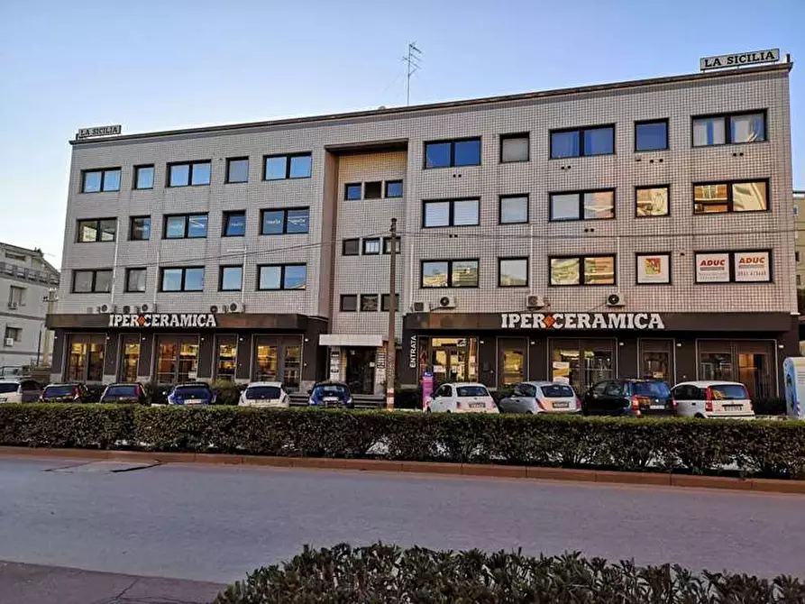 Immagine 2 di Ufficio in vendita  a Siracusa