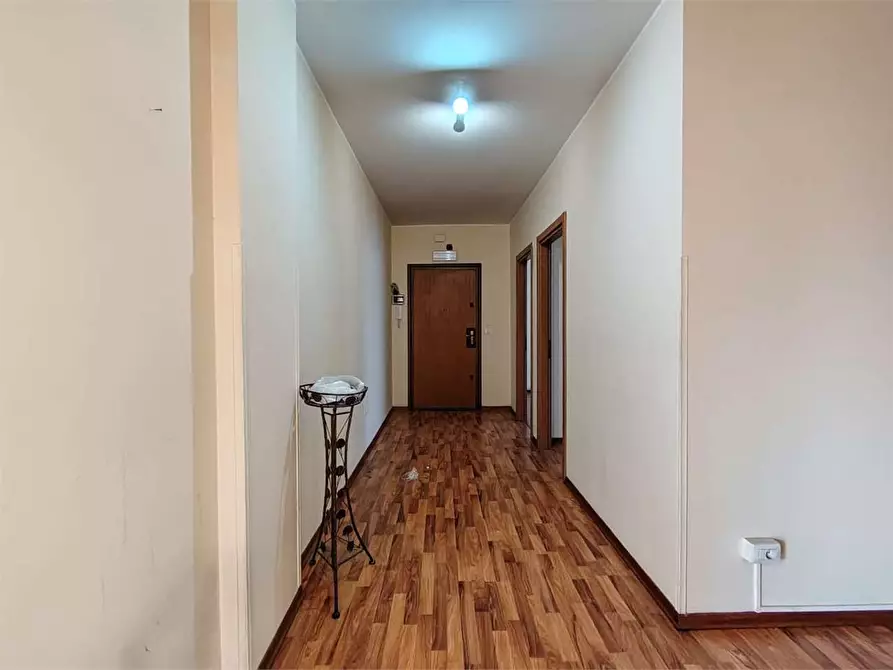 Immagine 6 di Ufficio in affitto  a Siracusa