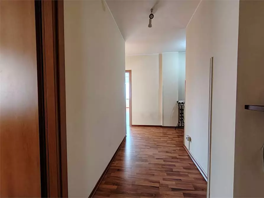 Immagine 8 di Ufficio in affitto  a Siracusa