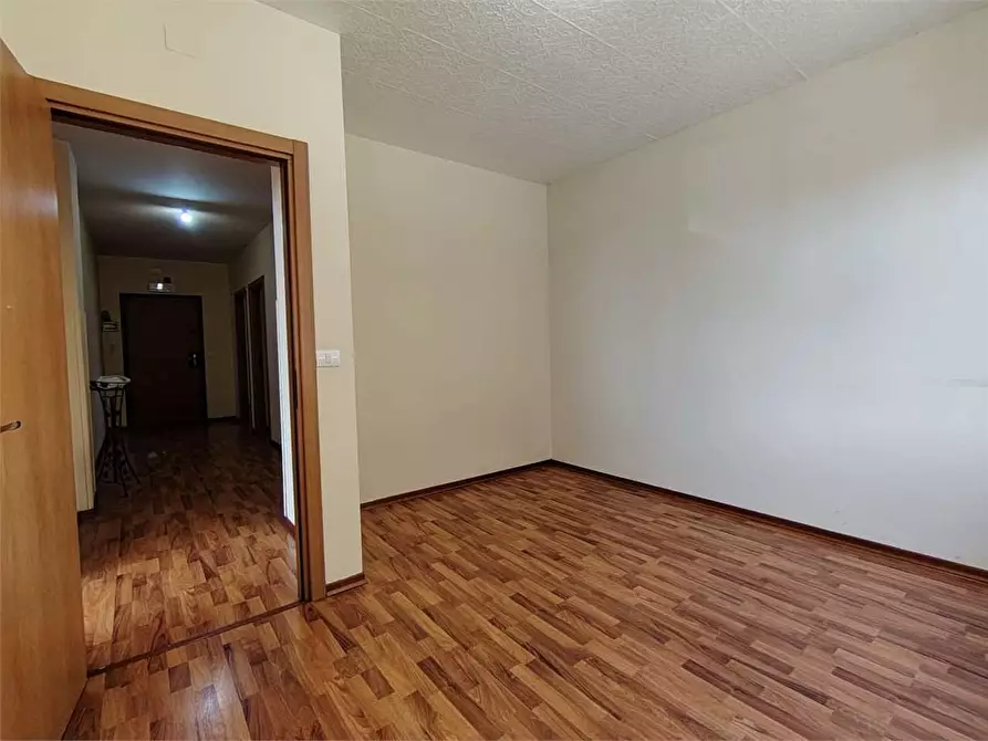 Immagine 13 di Ufficio in affitto  a Siracusa