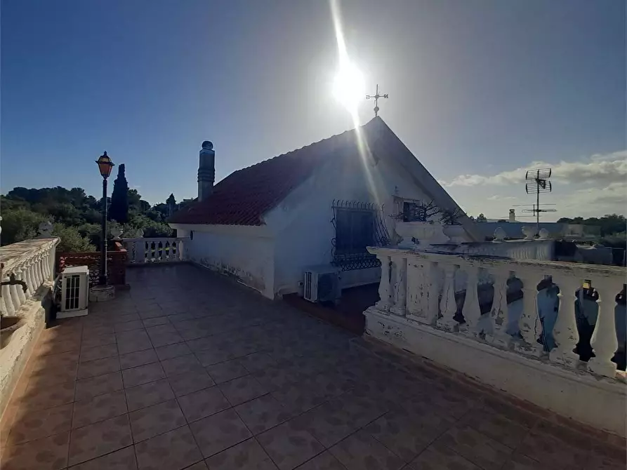 Immagine 1 di Villa in vendita  a Noto