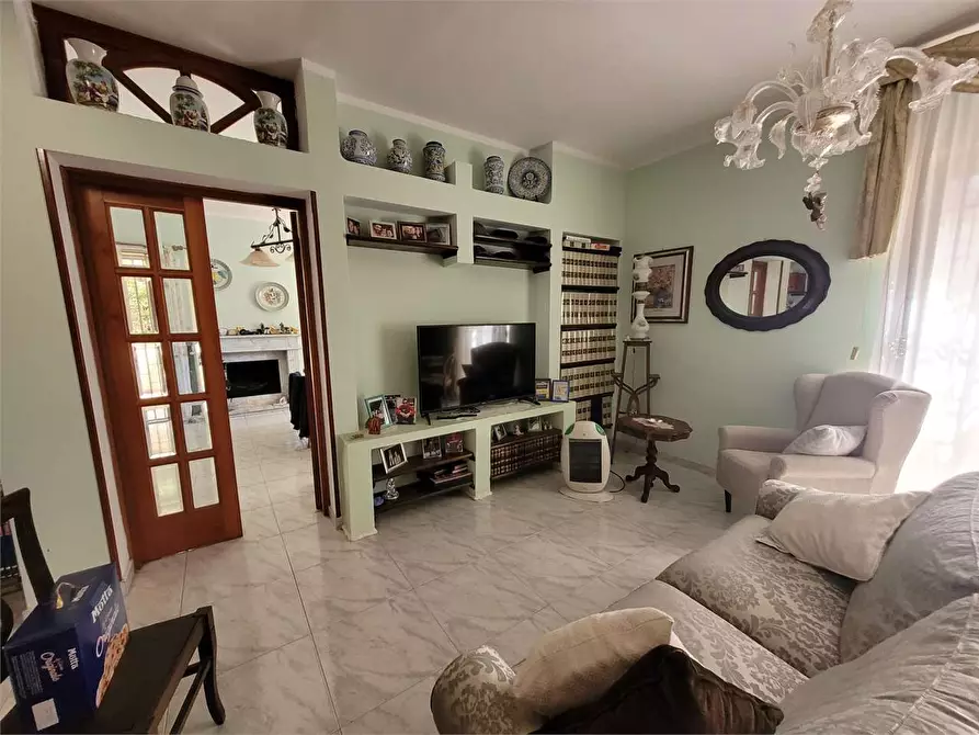 Immagine 5 di Villa in vendita  in via ferla 1 a Siracusa
