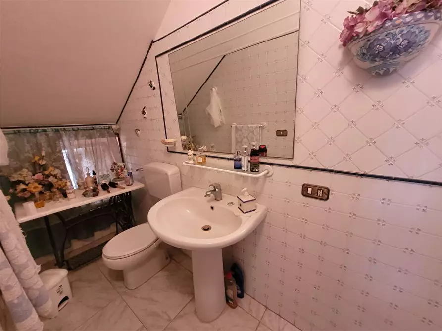 Immagine 11 di Villa in vendita  in via ferla 1 a Siracusa
