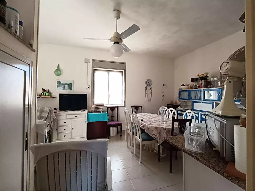 Immagine 3 di Villa in vendita  in via del berillio 1 a Siracusa