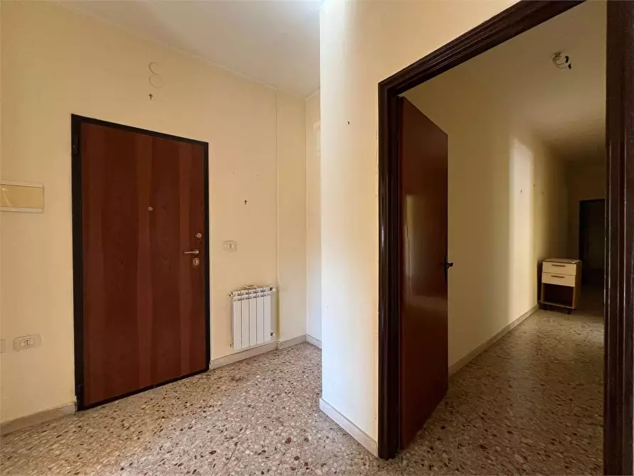 Immagine 3 di Appartamento in vendita  in Via Sofio Ferrero 51 a Siracusa