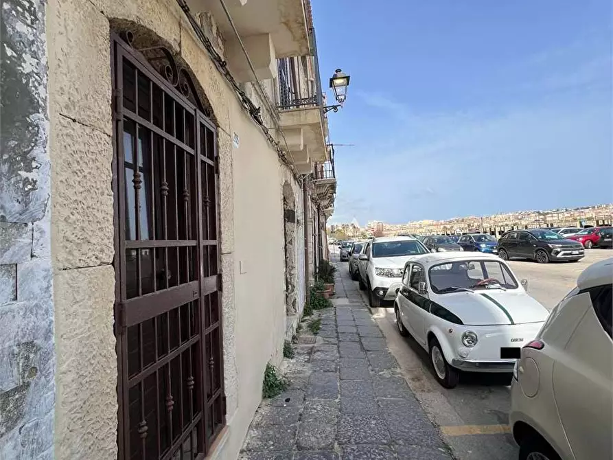 Immagine 3 di Casa indipendente in vendita  a Siracusa