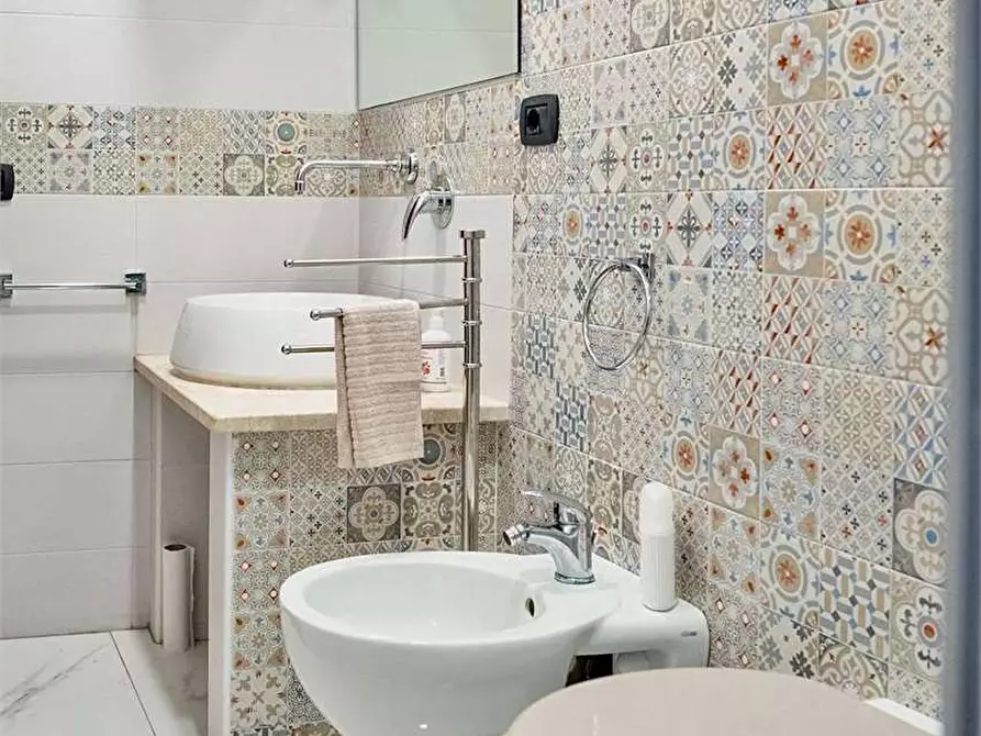 Immagine 14 di Casa indipendente in vendita  a Siracusa