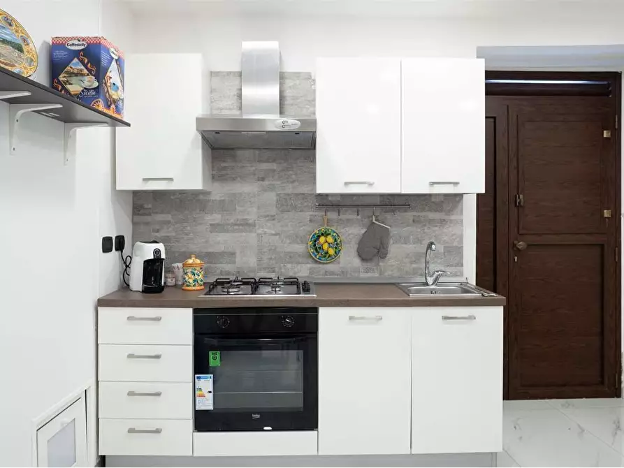 Immagine 17 di Casa indipendente in vendita  a Siracusa