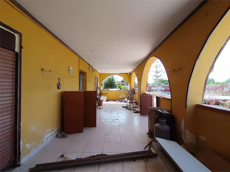 Immagine 9 di Villa in vendita  a Siracusa