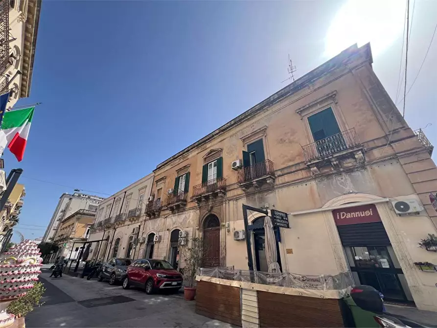 Immagine 3 di Appartamento in vendita  in via nino bixio 6 a Siracusa