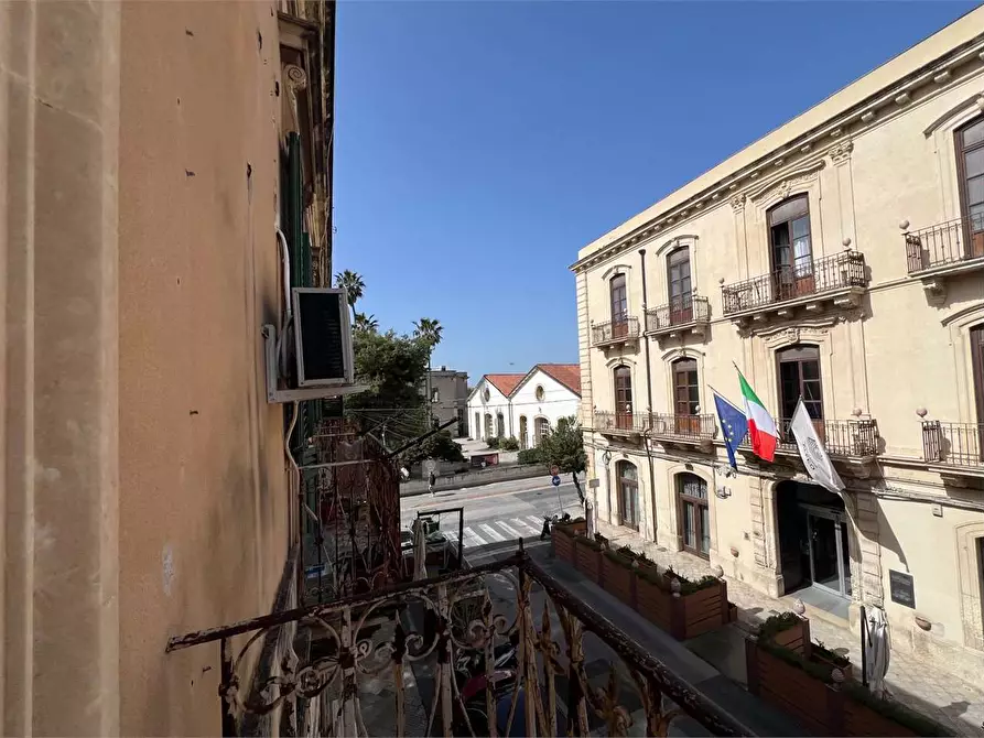 Immagine 4 di Appartamento in vendita  in via nino bixio 6 a Siracusa