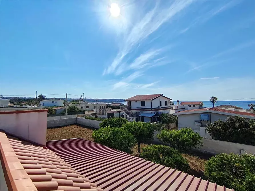 Immagine 17 di Villa in vendita  a Siracusa