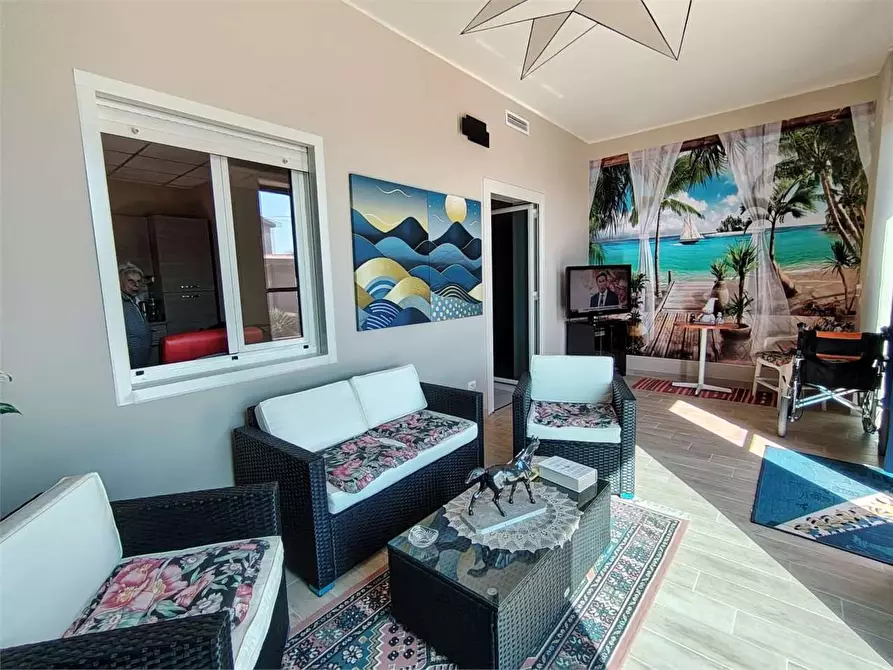 Immagine 22 di Villa in vendita  a Siracusa