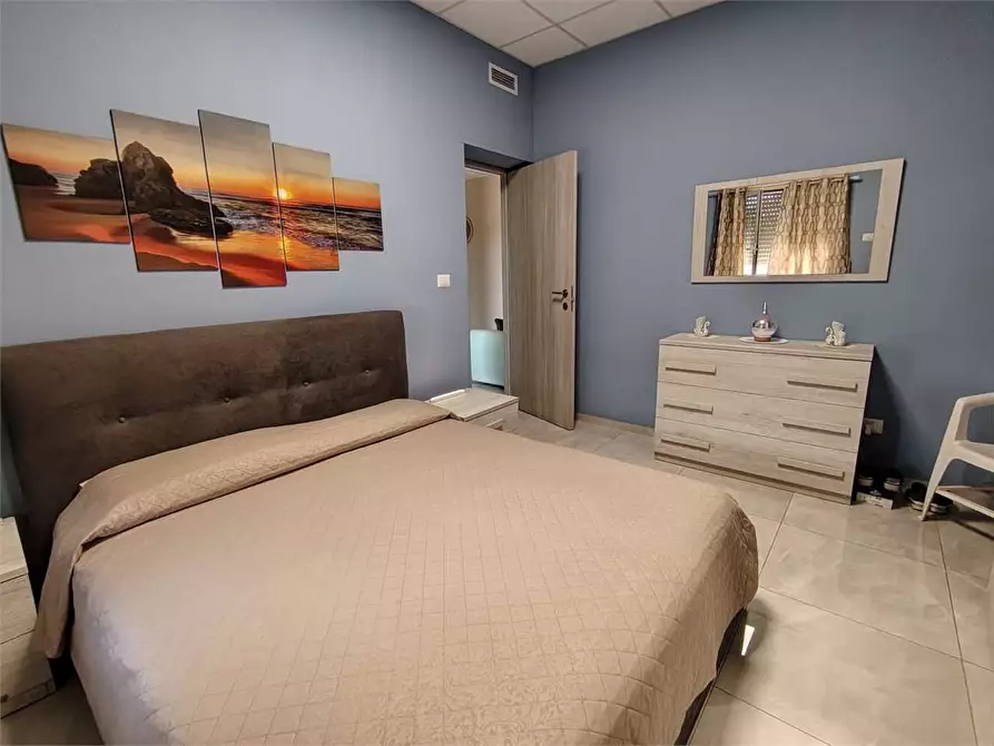 Immagine 27 di Villa in vendita  a Siracusa