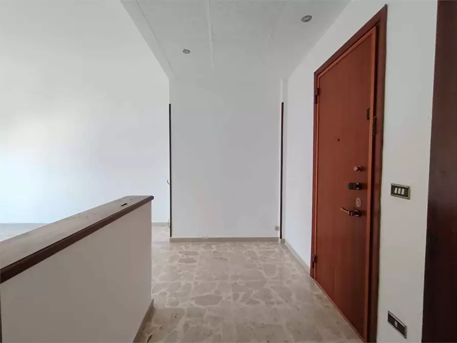 Immagine 5 di Appartamento in affitto  a Siracusa