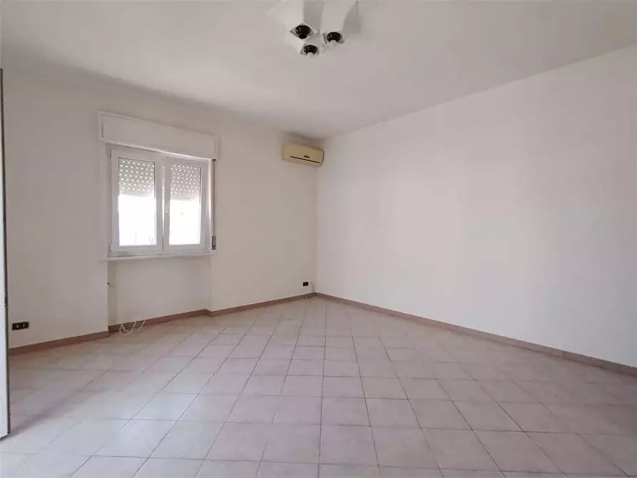 Immagine 23 di Appartamento in affitto  a Siracusa