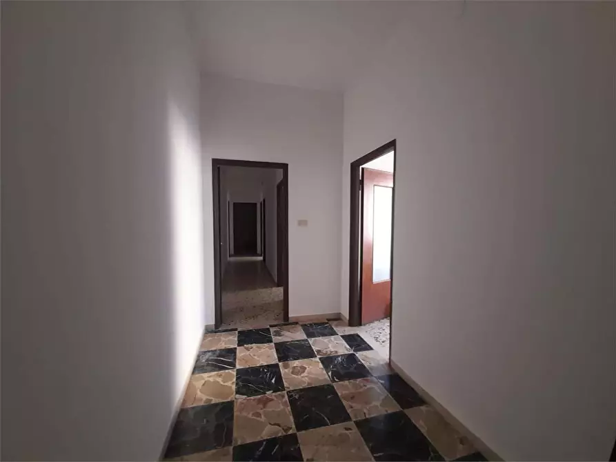 Immagine 3 di Appartamento in vendita  a Siracusa
