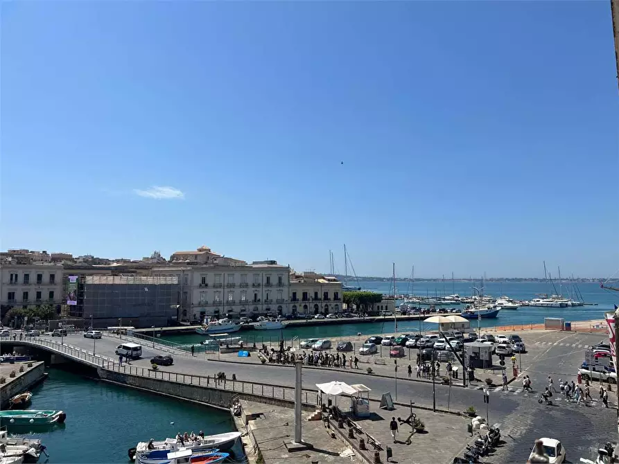 Immagine 3 di Appartamento in vendita  a Siracusa