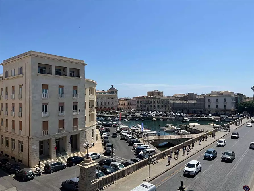 Immagine 4 di Appartamento in vendita  a Siracusa