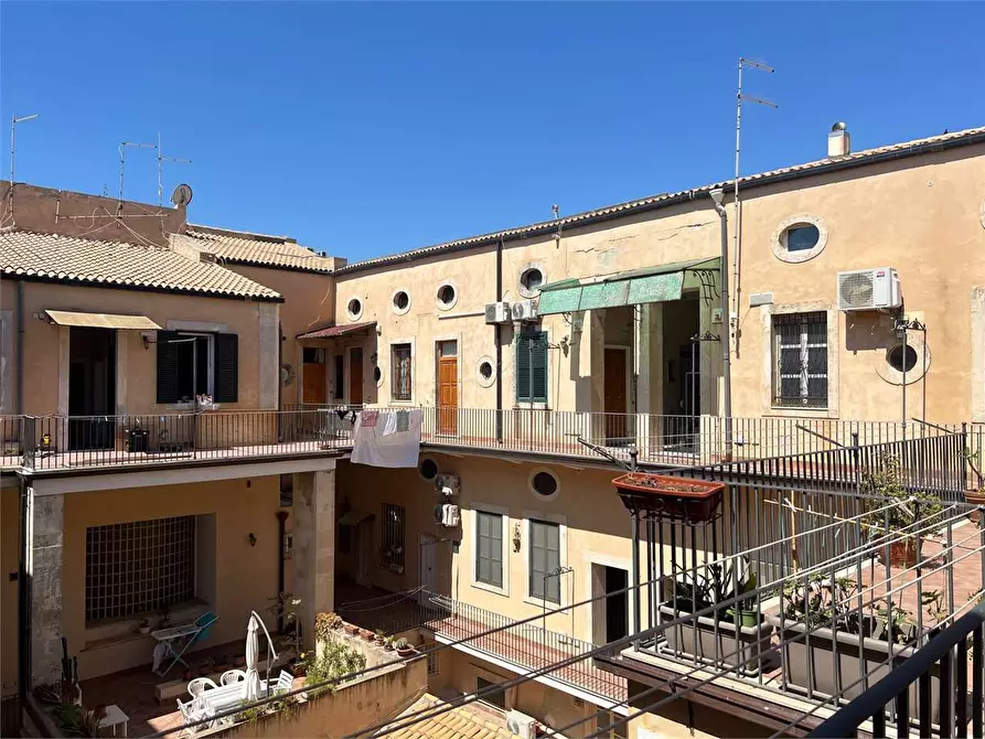 Immagine 8 di Appartamento in vendita  a Siracusa