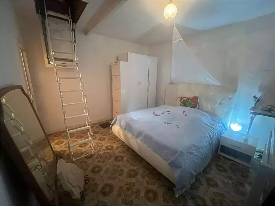 Immagine 3 di Casa indipendente in vendita  a Siracusa
