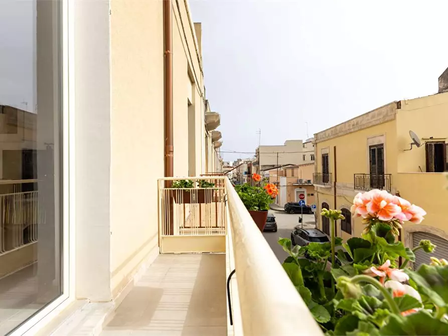 Immagine 1 di Appartamento in affitto  a Siracusa