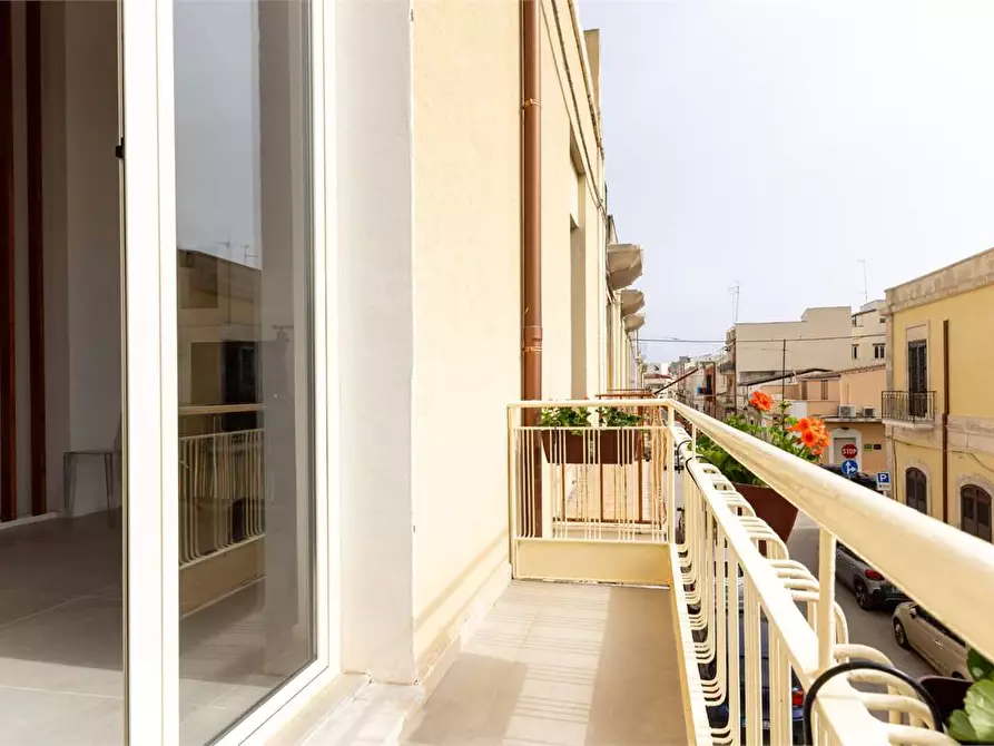 Immagine 2 di Appartamento in affitto  a Siracusa