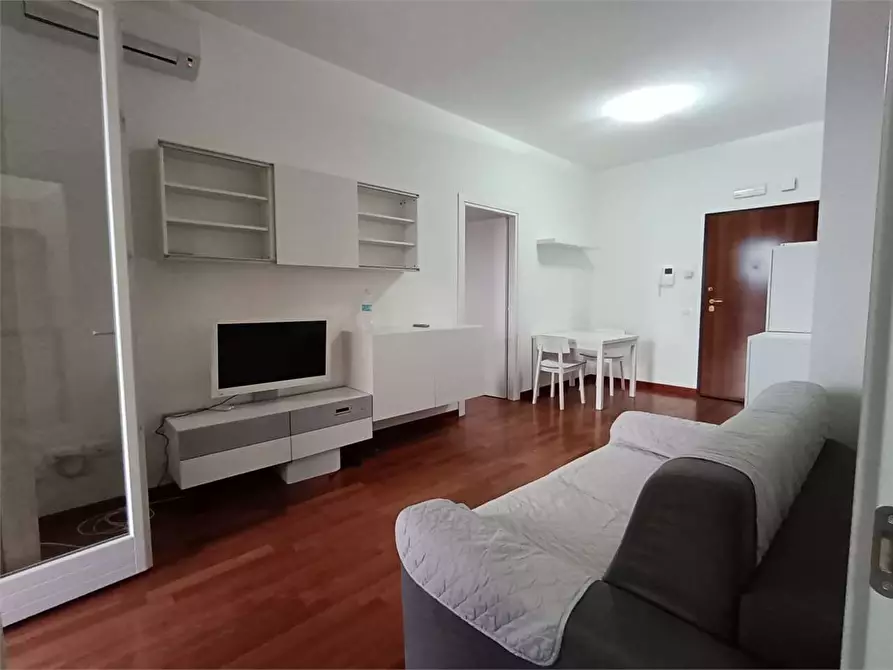 Immagine 6 di Appartamento in affitto  a Siracusa