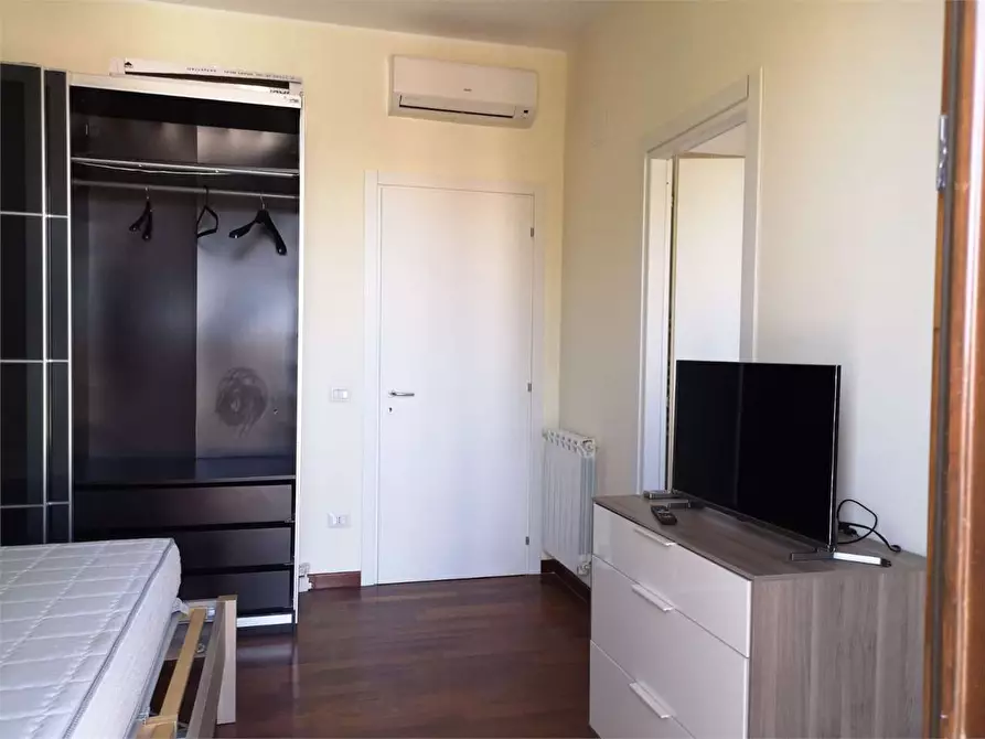 Immagine 19 di Appartamento in affitto  a Siracusa