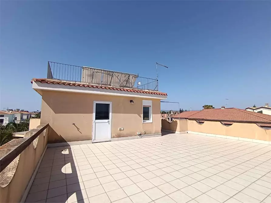 Immagine 8 di Villa in vendita  a Siracusa