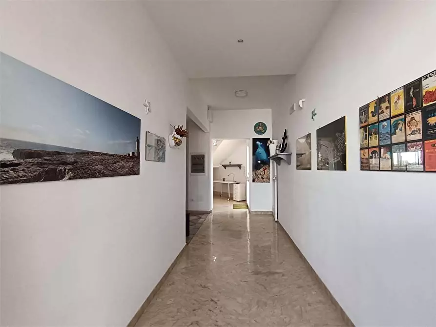 Immagine 16 di Villa in vendita  a Siracusa