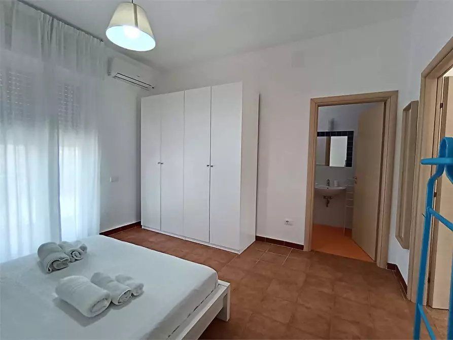 Immagine 31 di Villa in vendita  a Siracusa
