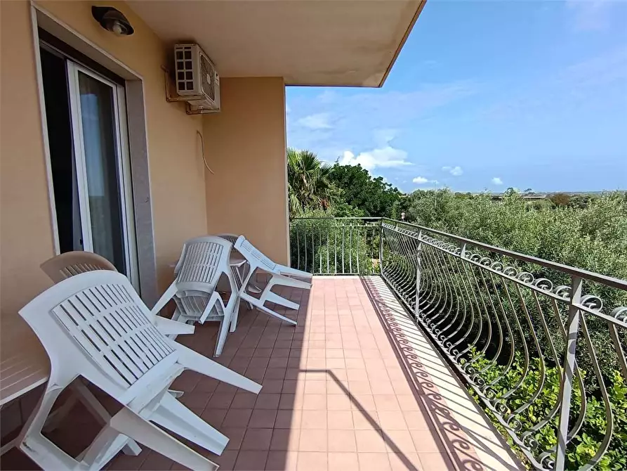 Immagine 37 di Villa in vendita  a Siracusa