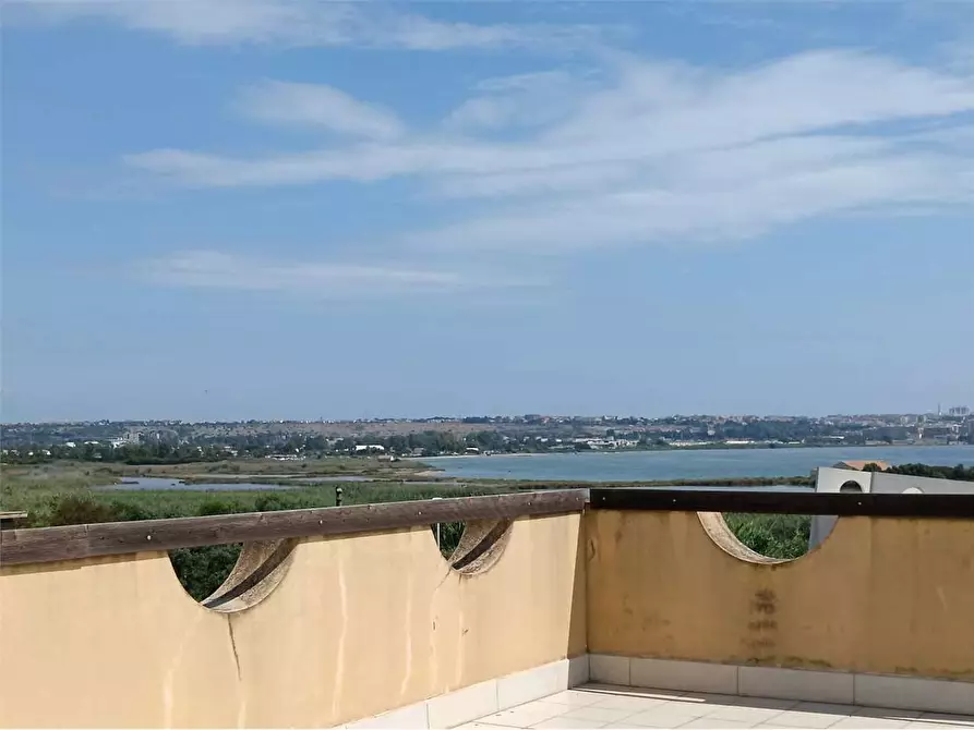 Immagine 47 di Villa in vendita  a Siracusa