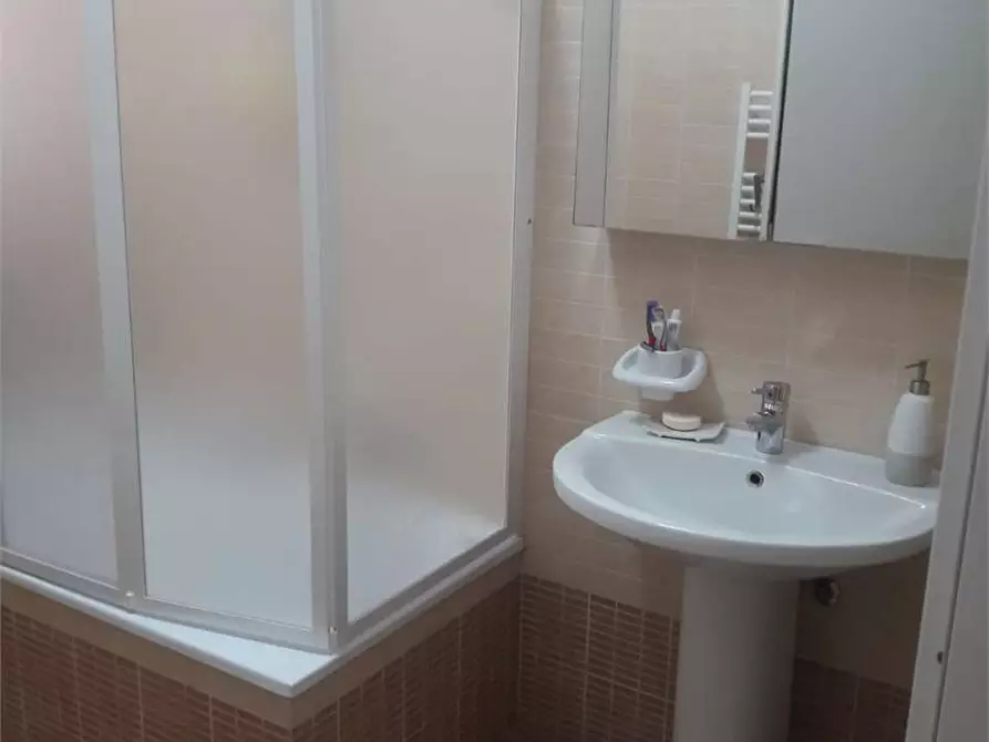 Immagine 10 di Appartamento in affitto  in via modica 1 a Siracusa