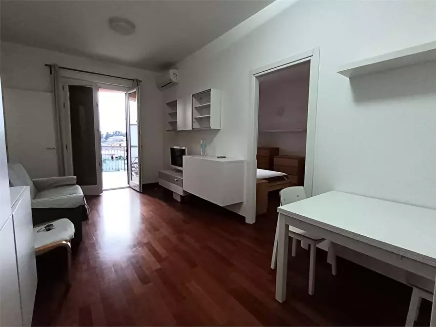 Immagine 4 di Appartamento in affitto  in via modica 1 a Siracusa